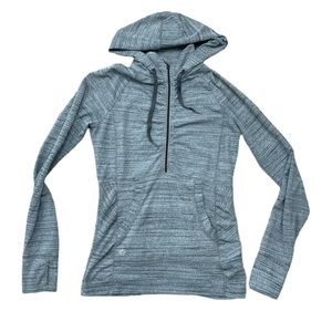 Athleta Gray Long Sleeve Sweatshirt Hoodie Women's Size XS. I